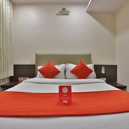 New Rajdhani Hotel Βαντοντάρα Εξωτερικό φωτογραφία