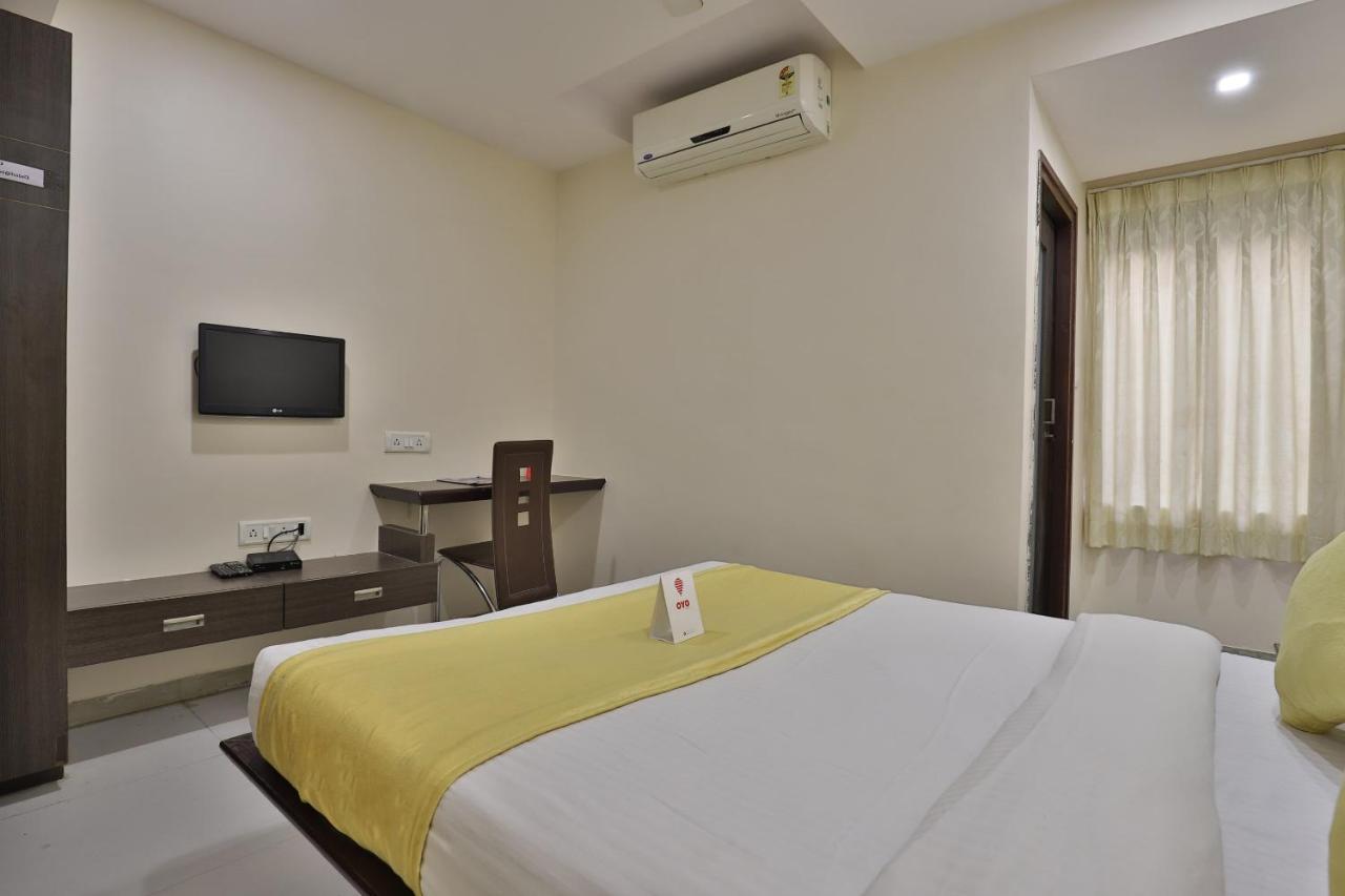 New Rajdhani Hotel Βαντοντάρα Εξωτερικό φωτογραφία